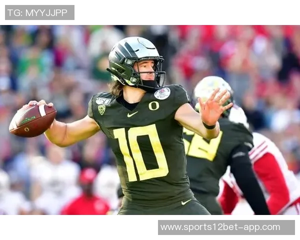 赫伯特琼斯谈奎因战术理念强调团队进攻与细节把控的重要性